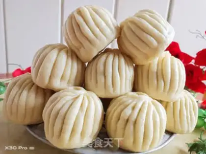 Make Potato pork bun step 4