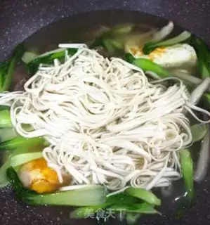 Make ♪ Little green bouquet with egg beef noodles ♪ step 6