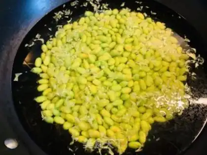 Make Pyramid veal bubbly step 2