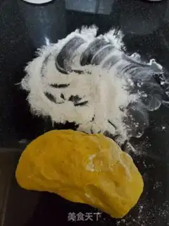 Make Pumpkin sesame latte step 3