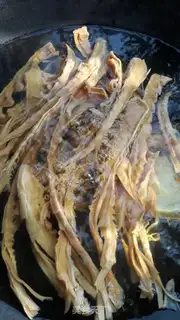 Make Dried duck step 1