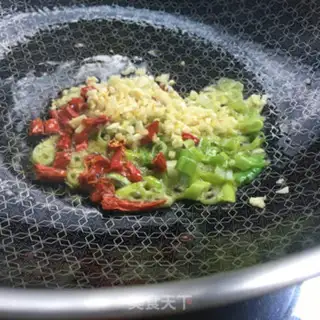 Make Fry the tarts step 4