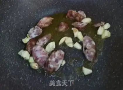 Make Garlic fried sausage step 1