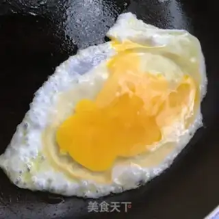 Make Sesame sauce, egg toast step 3