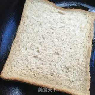 Make Sesame sauce, egg toast step 4