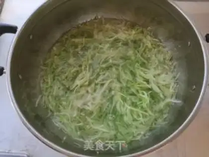 Make The radish bun step 1