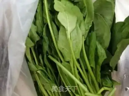 Make Garlic spinach step 0