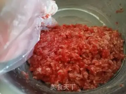 Make Lamb cabbage dumplings step 3