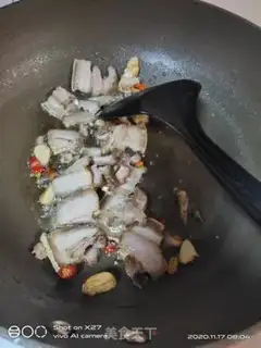 Make Five teas with noodles step 1