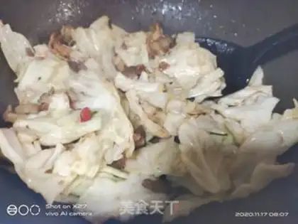 Make Five teas with noodles step 3