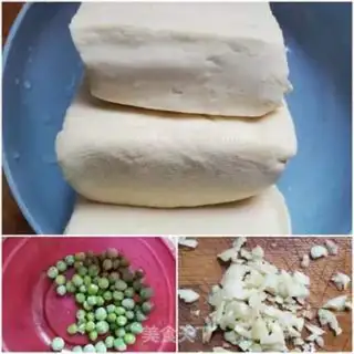 Make Garlic pea fried tofu step 0