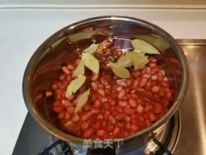 Make Celery with peanuts step 2
