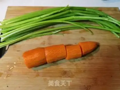 Make Celery with peanuts step 3