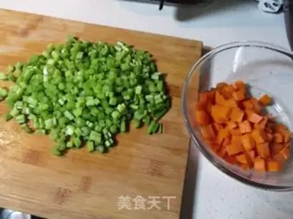 Make Celery with peanuts step 4