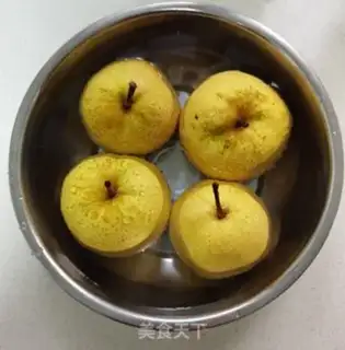 Make Pear soup step 1