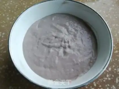 Make Purple potato silver-eared chicken cake step 5