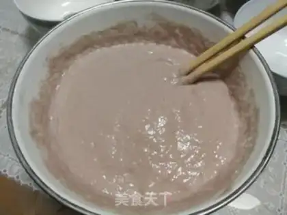 Make Purple potato silver-eared chicken cake step 7