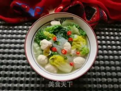 Make Chickenball soup for a yellow cabbage fan step 11