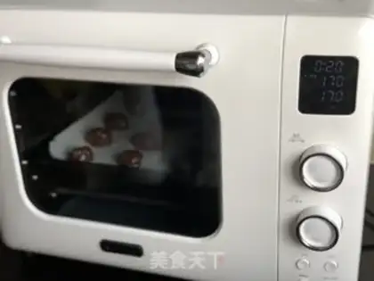 Make American soft cookies step 7