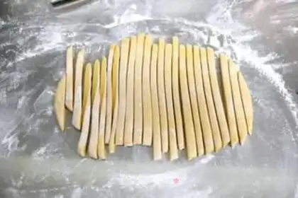 Make Pumpkin fish step 9
