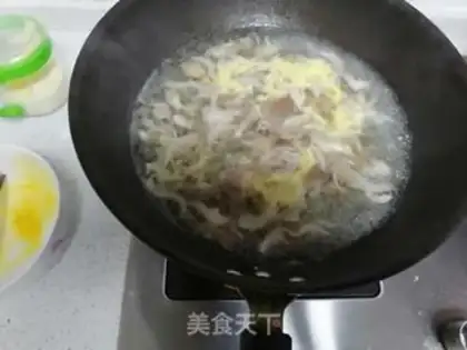 Make Pumpkin egg soup step 5
