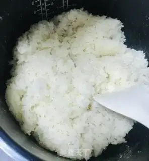 Make Taste rice rolls step 3