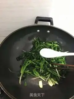 Make Garlic spinach step 3