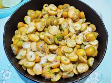 Make Homemade orange sauce step 2