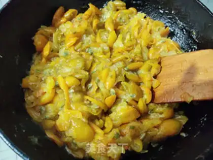 Make Homemade orange sauce step 5