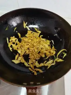 Make Scrambled hand tore noodles step 9