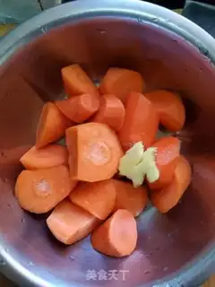 Make Dragon bones, carrot soup step 3