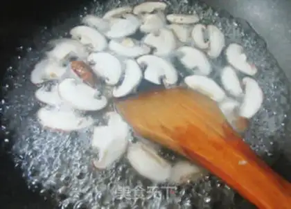 Make Sweet and spicy mushrooms step 3