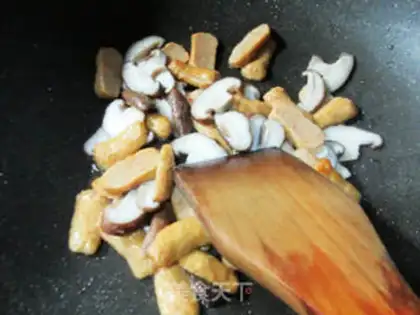 Make Sweet and spicy mushrooms step 4