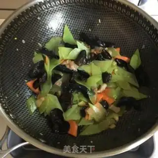 Make Pumpkin step 7