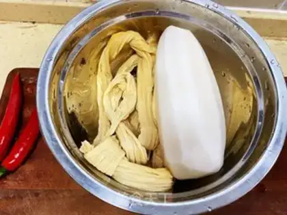 Make The radish step 0
