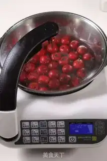 Make The appetizer sauce step 1