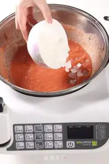 Make The appetizer sauce step 4