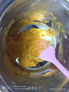 Make Pumpkin buns step 2