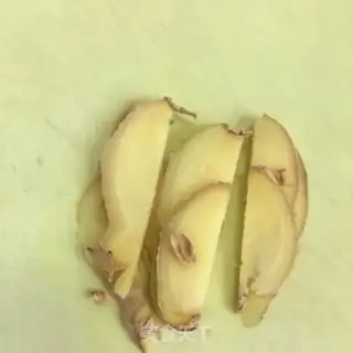 Make The old duck in the sauce step 1