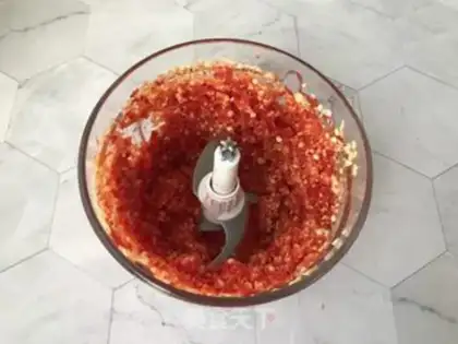 Make Garlic pepper sauce step 1