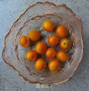 Make Golden orange pear soup step 2