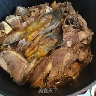 Make The old duck in the sauce step 8