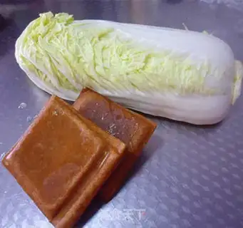 Make Bean-dried cabbage step 0
