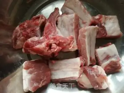 Make Pumpkin steak soup step 1