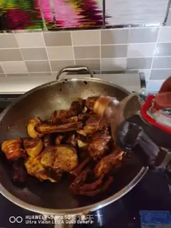 Make A red swan stew step 10