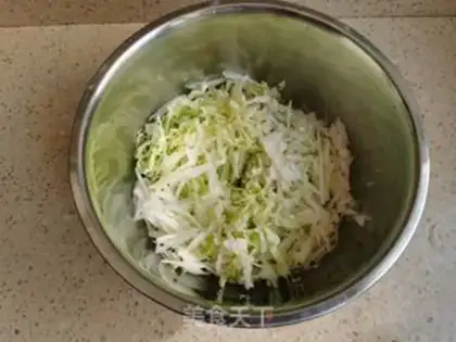 Make Low-fat cabbage step 0