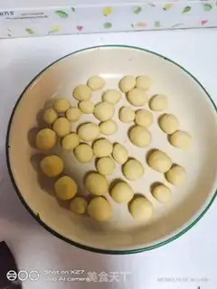 Make Pumpkin sprouts step 4