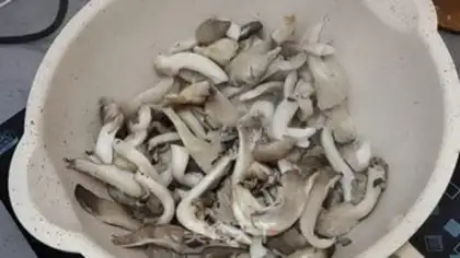 Make The roasted mushrooms step 5