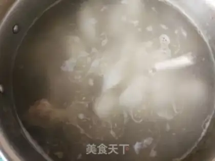 Make Worm Herbs Mountain spinal soup step 8