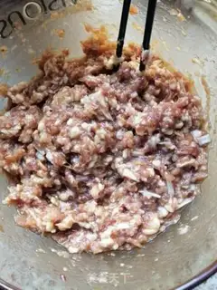 Make Powder pork buns step 3